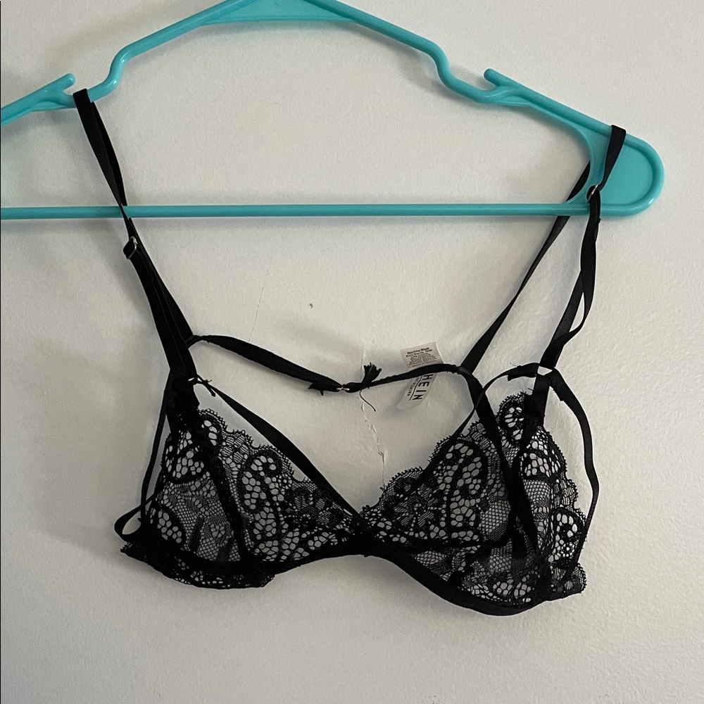 Elegant Black Lace Bralette